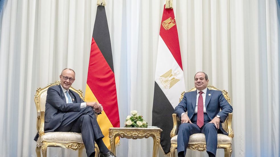 Bundeskanzler Friedrich Merz (links) und Ägyptens Präsident Abdel Fattah al-Sisi. Foto: Michael Kappeler/dpa