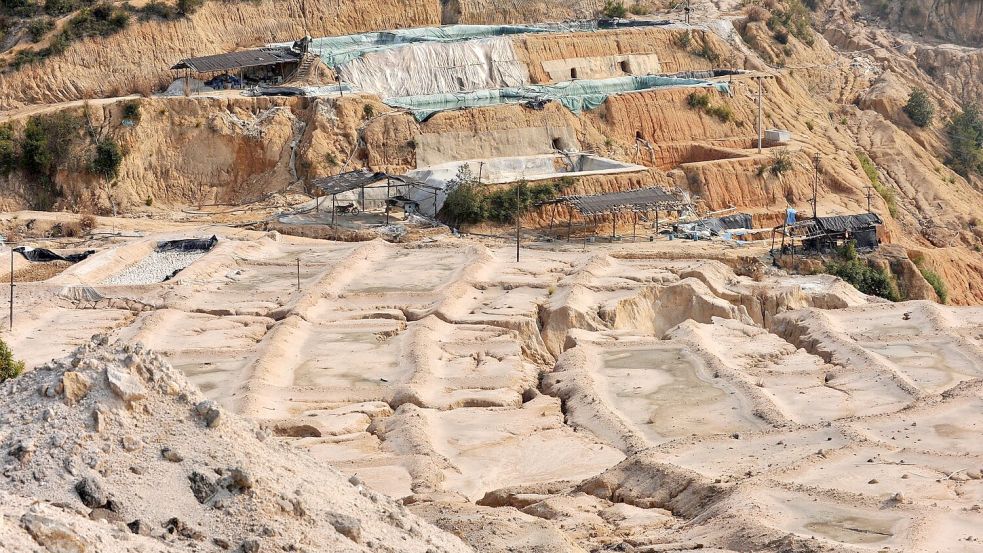 China ist weltweit der wichtigste Produzent von seltenen Erden. (Archivbild) Foto: Str/FEATURECHINA/dpa