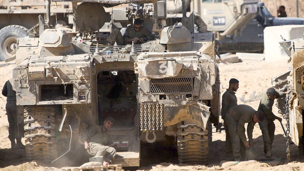 Trotz Waffenruhe kommen immer noch Palästinenser bei Zwischenfällen durch israelischen Beschuss ums Leben. Foto: Ariel Schalit/AP/dpa