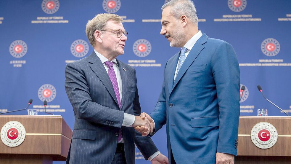 Wadephul sagte, er stelle immer wieder fest, dass es sehr viel übereinstimmende Interessen mit der Türkei gebe. Foto: Michael Kappeler/dpa