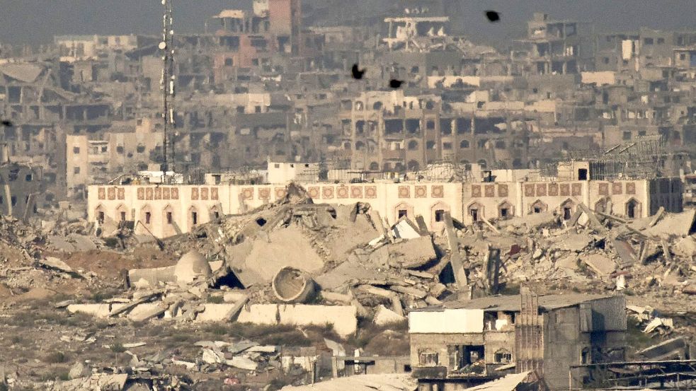 Israel wirft der Hamas vor, seine Streitkräfte vor dem Angriff attackiert zu haben. (Archivbild) Foto: Leo Correa/AP/dpa