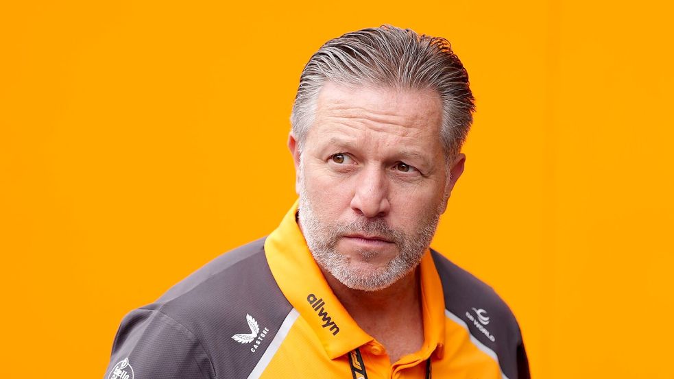 Auch beim McLaren-Boss Zak Brown werden die Sorgenfalten größer. Foto: Bradley Collyer