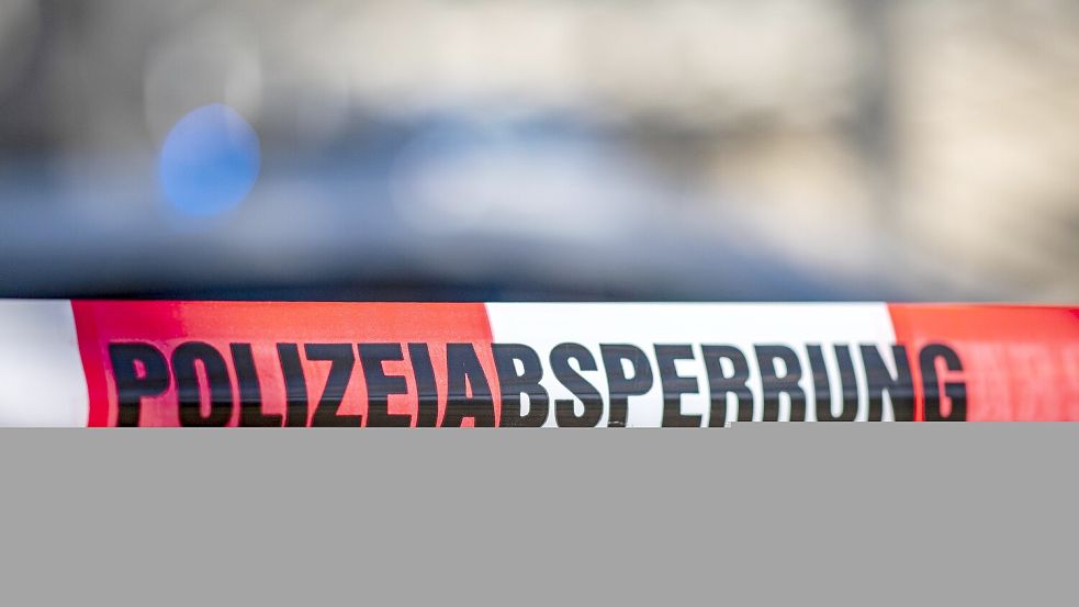 Nachdem eine 30-jährige Frau in Bremen nach einer Messerattacke gestorben war, ermitteln Staatsanwaltschaft und Polizei zu den Hintergründen. Foto: David Inderlied/dpa