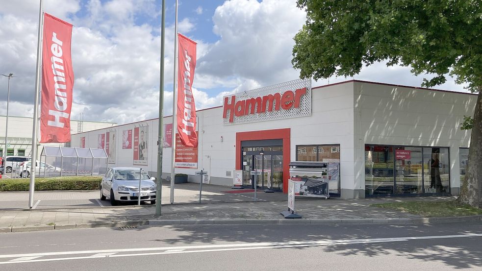 Die Hammer-Filiale an der Hannoverschen Straße 39 in Osnabrück schließt im Oktober inklusive Räumungsverkauf. Foto: Jörn Martens