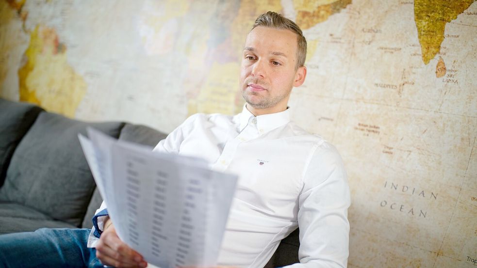 Der Weinheimer Nicolas Will stottert und übt täglich flüssiges Sprechen mit verschiedenen Übungen. Foto: Uwe Anspach