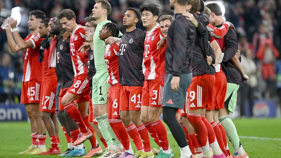 Die Bayern kommen aus dem Jubeln nicht mehr heraus. Foto: Sven Hoppe