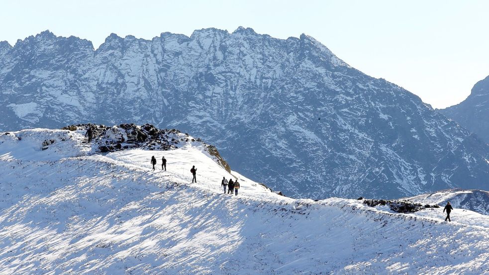 Verschneite Berge in der Hohen Tatra. (Archivbild) Foto: Grzegorz Momot