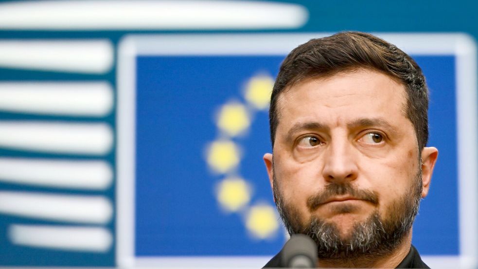 Der ukrainische Präsident Selenskyj war als Gast beim EU-Gipfel dabei. Foto: Harry Nakos/AP/dpa