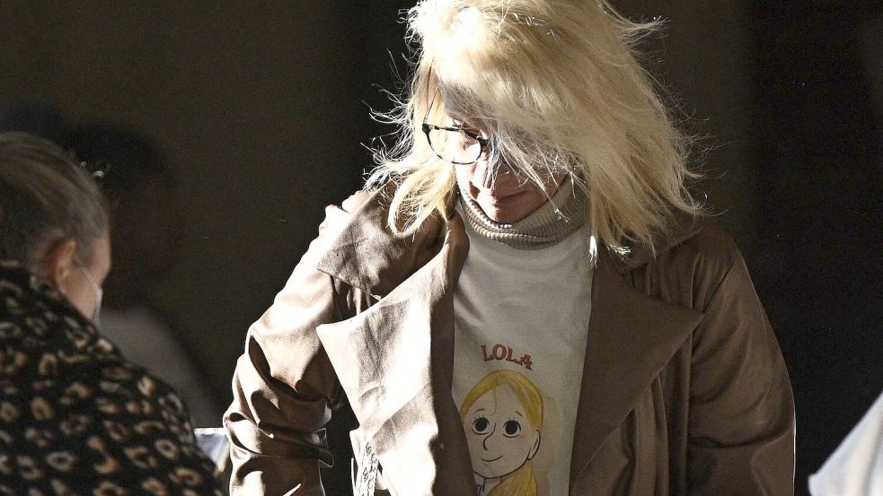 Lolas Mutter forderte vor Gericht Gerechtigkeit nach dem gewaltsamen Tod ihrer Tochter (Archivbild). Foto: Julien De Rosa/AFP/dpa