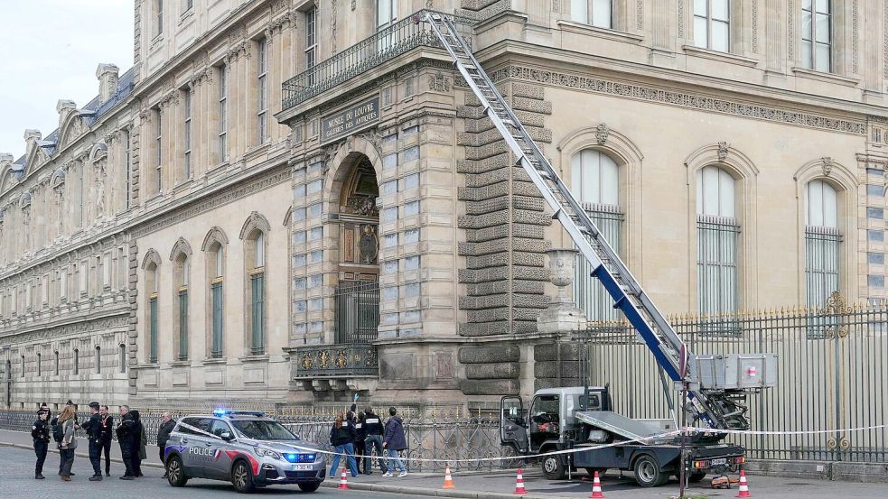 Mit einem Möbelaufzug gelangen die Täter in das Museum. (Archivbild) Foto: Dimitar Dilkoff/AFP/dpa