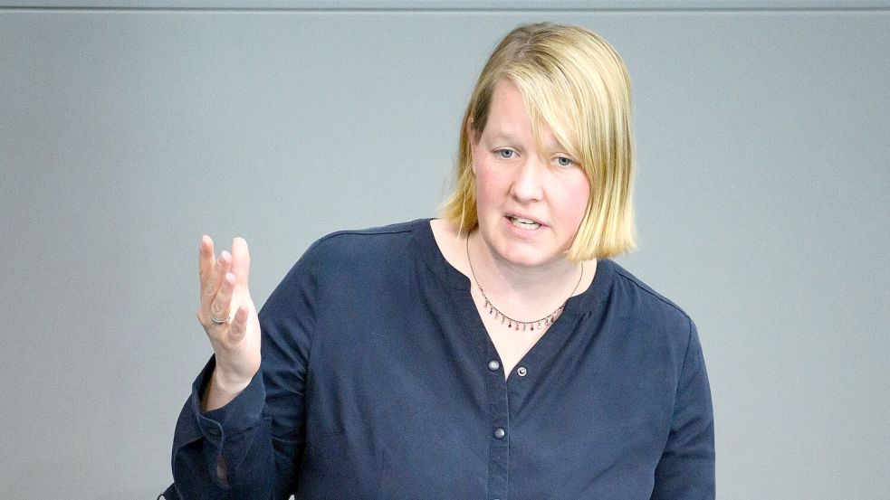 Die SPD-Abgeordnete Esdar verteidigt ihre Teilnahme an einer Demonstration gegen die „Stadtbild“-Äußerungen des Kanzlers. (Archivbild) Foto: Bernd von Jutrczenka