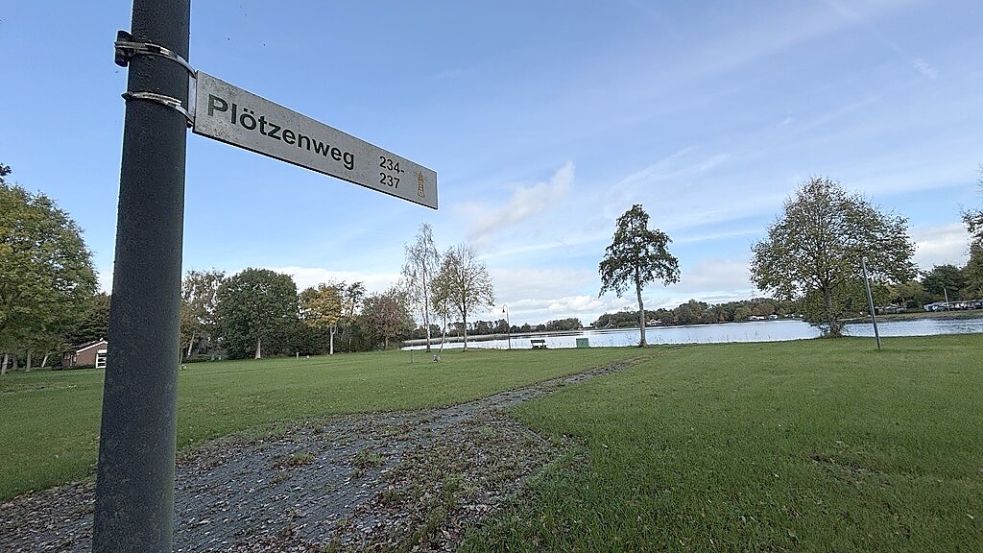 Am Badesee in Grotegaste soll ein Ferienhaus-Park entstehen. Foto: Dirk Hellmers