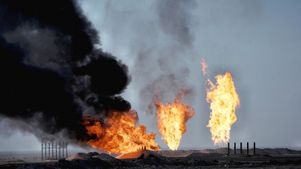 Seit den 1990er Jahren ist die Zahl hitzebedingter Todesfälle laut Bericht global um 23 Prozent gestiegen – auch wegen der Abhängigkeit von fossilen Brennstoffen? Foto: IMAGO/McPHOTO