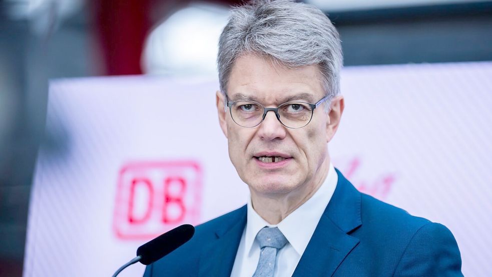 Bundesverkehrsminister Patrick Schnieder (CDU) (Archivbild) Foto: Christoph Soeder/dpa