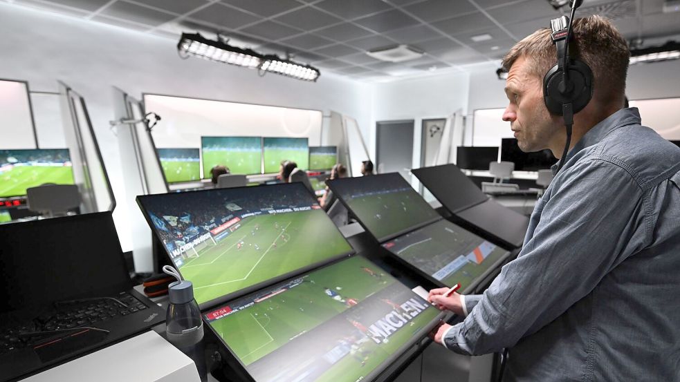 Jochen Drees ist Leiter Innovation und Technologie bei der DFB Schiri GmbH. (Archivbild) Foto: Federico Gambarini