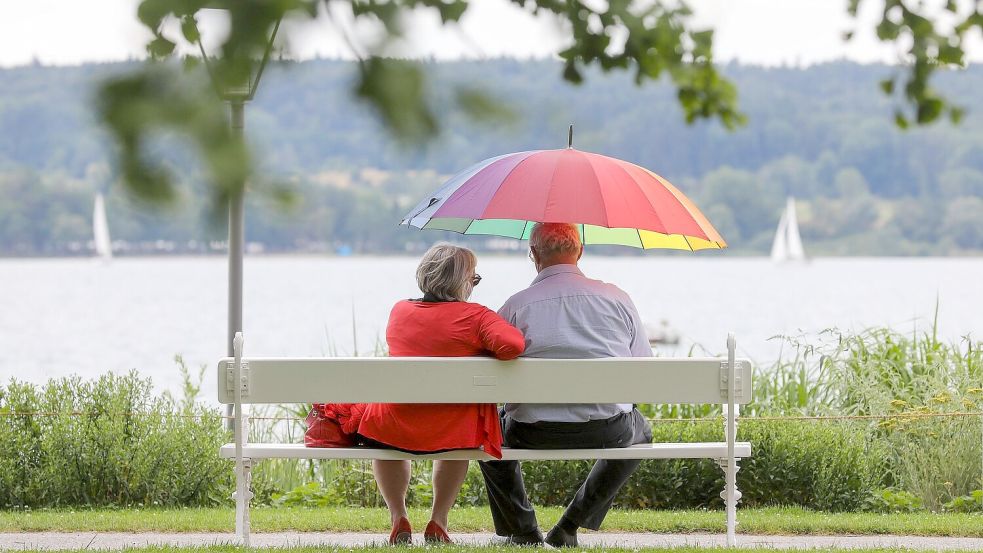 Gemeinsam positive Momente zu teilen hilft der Gesundheit. (Symbolbild) Foto: Thomas Warnack