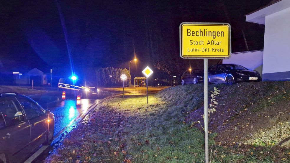 Die Polizei war in Aßlar-Bechlingen im Einsatz. Foto: Andreas Trojak/wirSiegen.de/dpa