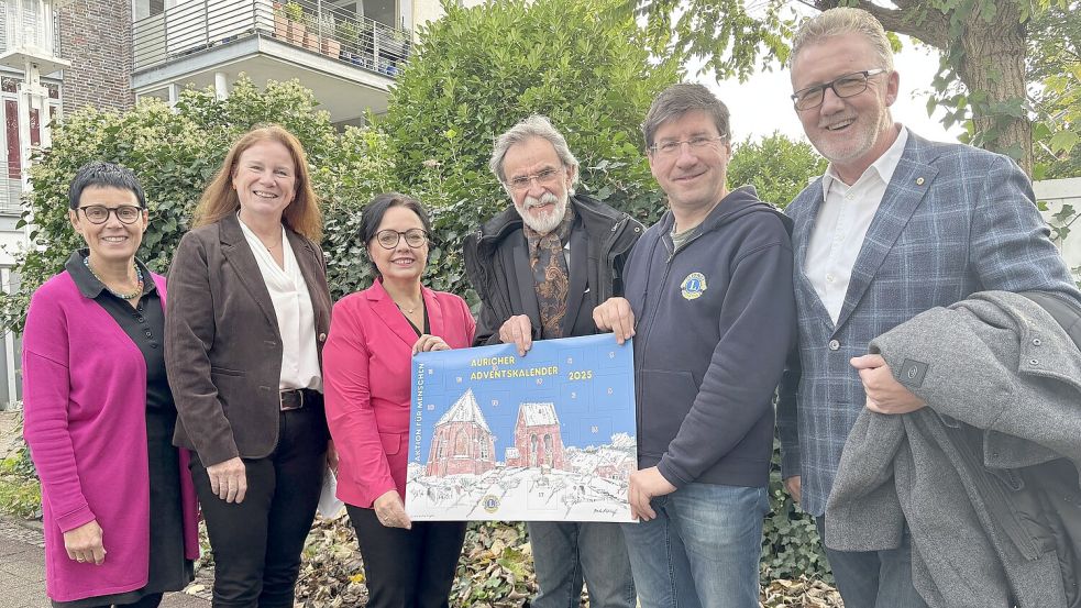 Haben die 22. Auflage des Lions-Adventskalenders geplant (von links): Kerstin Bartels, Marion Steinmeier, Helgrid Obermeyer, Franz Albert Duin, Maxim Polijakowski und Volker Iben. Foto: Mieke Matthes