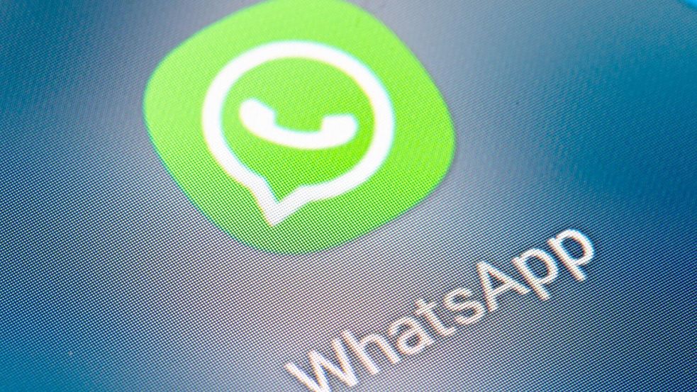 Der führende Messengerdienst Whatsapp spricht sich klar gegen die Einführung einer Chatkontrolle in der EU aus. (Symbolbild) Foto: Fabian Sommer