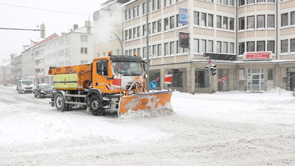 Der Winter kann kommen: Die Straßenmeistereien im Raum Osnabrück/Emsland sind gerüstet. Foto: Michael Gründel