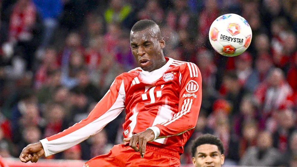 Nicolas Jackson köpft sein Premieren-Tor in der Bundesliga. Foto: Tom Weller