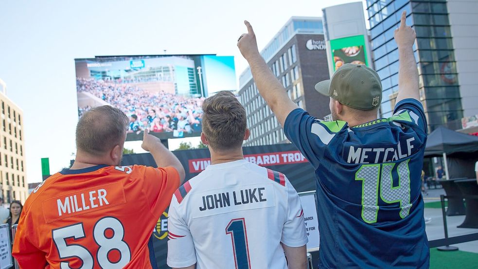 Nach Angaben der NFL gibt es rund 19 Millionen Football-Fans in Deutschland. Foto: Jörg Carstensen