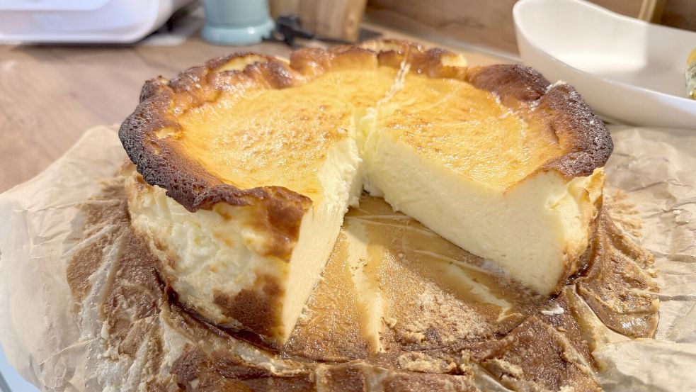 Den Preis für die beste Optik gewinnt der Kuchen sicher nicht. Muss er auch nicht, da der Geschmack überzeugt. Foto: Melanie König