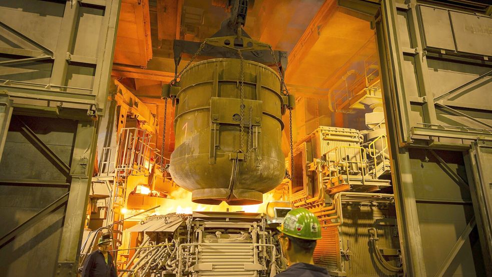 Angesichts der Krise in der Stahlbranche versammelt Kanzler Merz die Verantwortlichen zum „Stahlgipfel“ am 6. November. Foto: IMAGO/Sylvio Dittrich