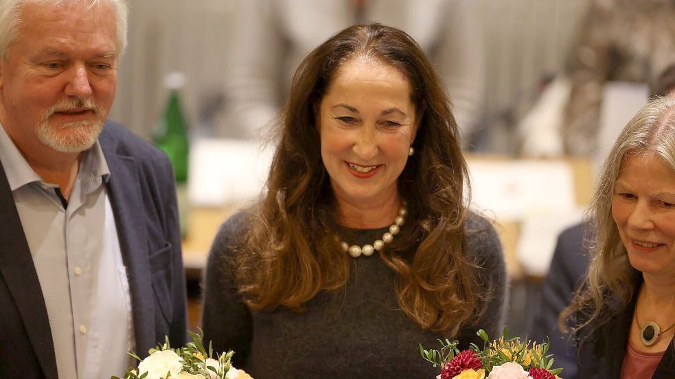 Die neue Rathauschefin von Herdecke ist in ihr Amt eingeführt Foto: Christoph Reichwein/dpa