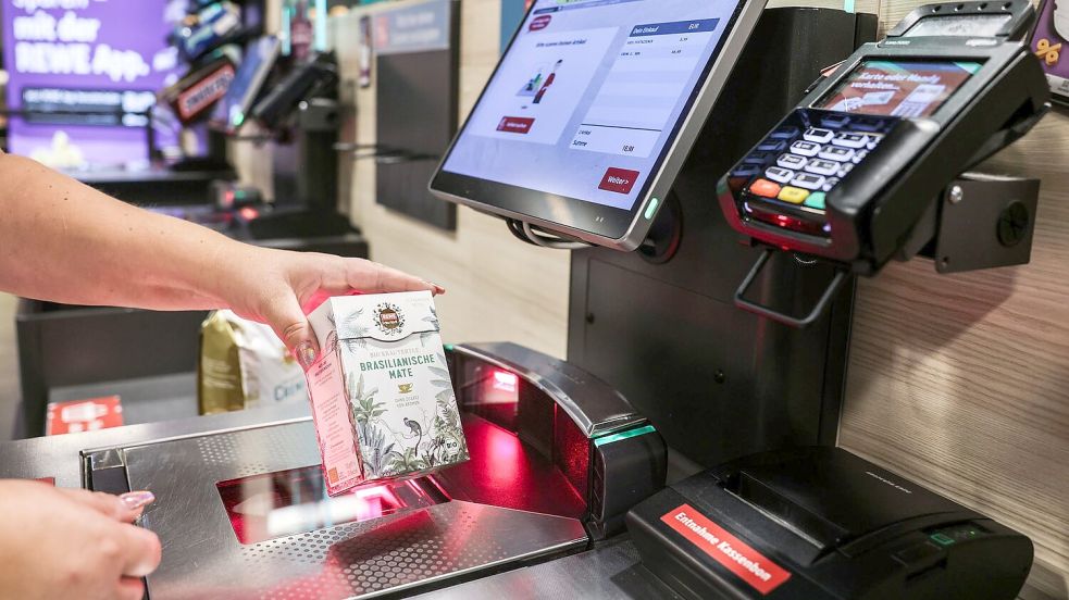 SB-Kassen sind im deutschen Einzelhandel inzwischen weit verbreitet. Foto: Oliver Berg