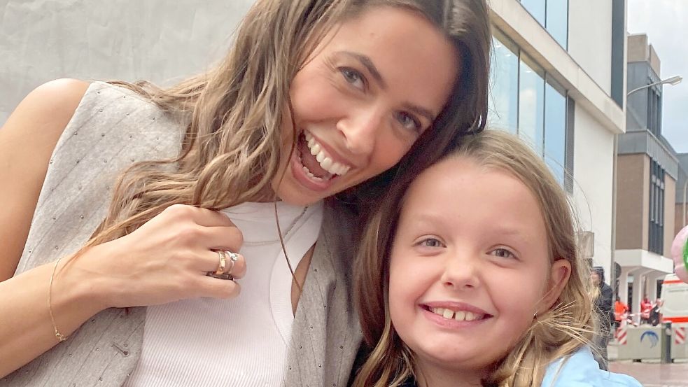 Lotta trifft ihr Idol Vanessa Mai. Foto: privat/Anke Waden