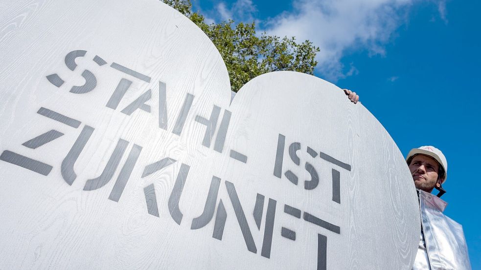 An dem „Stahlgipfel“ in Berlin nehmen auch Vertreter von Stahlerzeugern und Gewerkschaften teil. (Archivbild) Foto: Rolf Vennenbernd