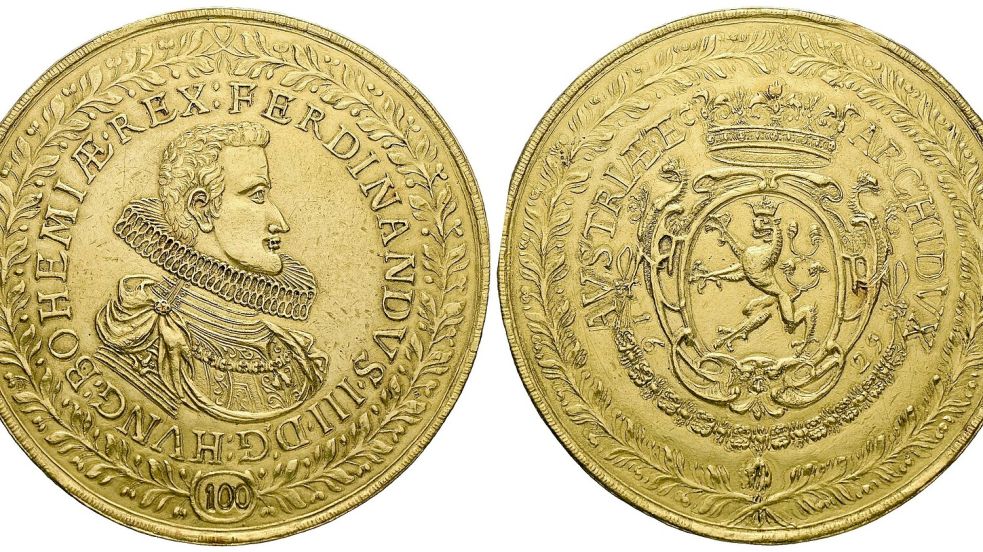 Es gibt nur vier bekannte Exemplare dieser Riesenmünze. (Archivbild) Foto: -/Numismatica Ars Classica/dpa