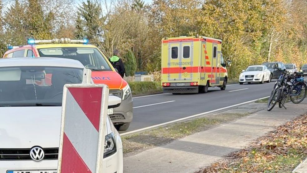 Ein Kind wurde in der Nähe der Kreuzung B 72/Wallster Loog von einem Auto erfasst. Foto: Alessandro Cipolla