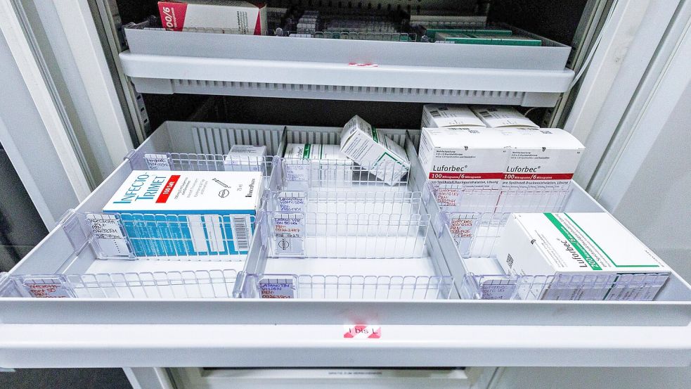 Große Sorgen bereitet der Branche die Aussicht auf US-Zölle auf Arzneien aus der EU, für die eine Obergrenze von 15 Prozent gelten soll. (Archivbild) Foto: Carsten Koall