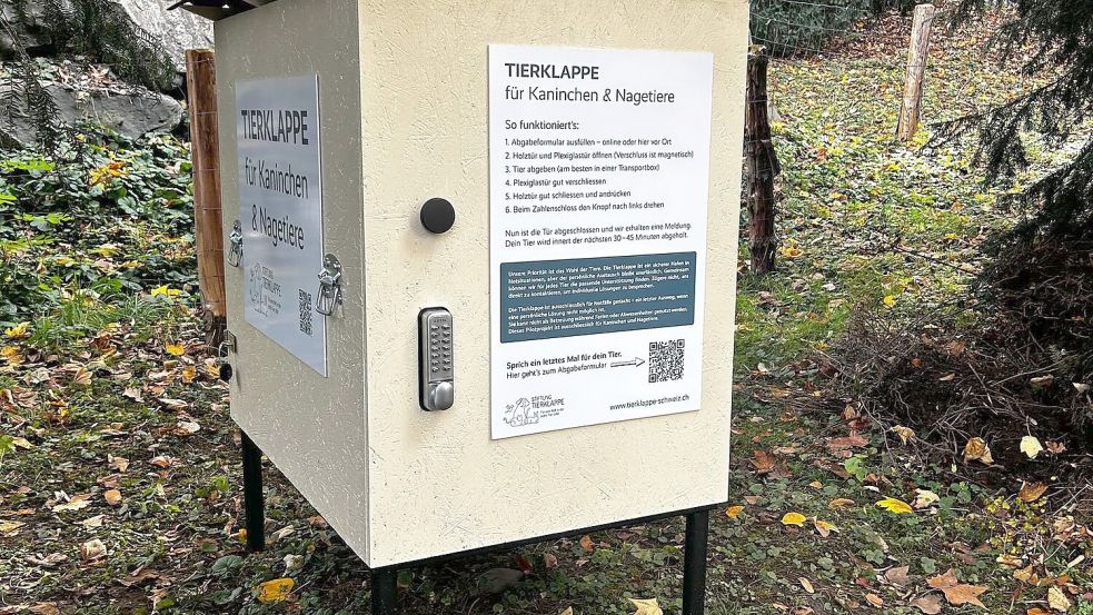 Die erste „Tierklappe“ der Schweiz - das Konzept ist nicht unumstritten. Foto: -/Stiftung Tierklappe/dpa