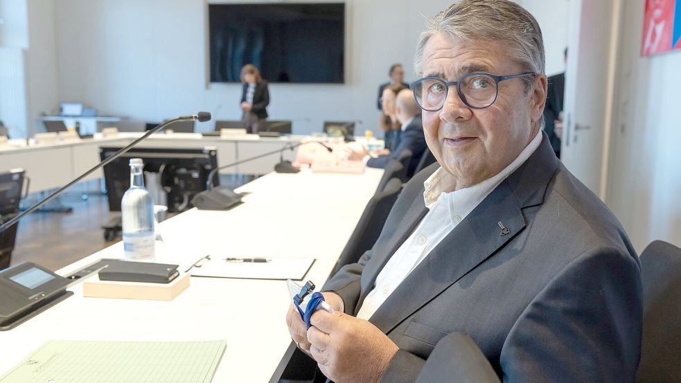 Auch Ex-Wirtschaftsminister Sigmar Gabriel sagte vor dem Untersuchungsausschuss zur Stiftung Klima- und Umweltschutz MV in Schwerin aus. Foto: Ulrich Perrey