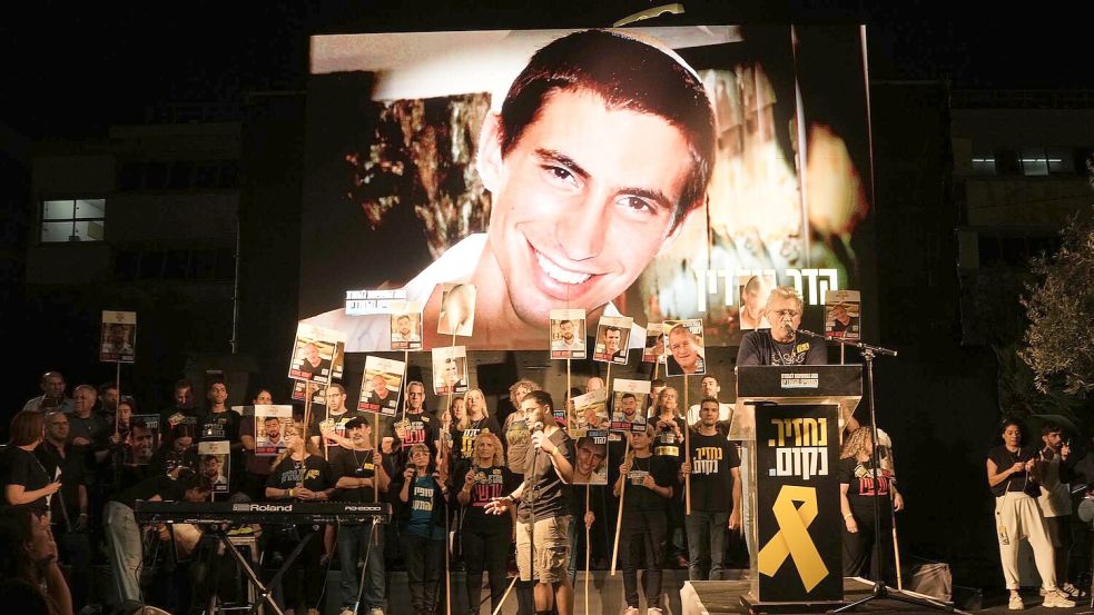 Der 2014 getötete Soldat Hadar Goldin ist eines von vielen Opfern der Hamas. Foto: Mahmoud Illean/AP/dpa