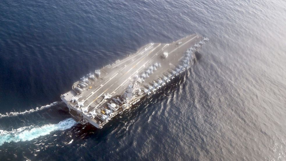 Es ist eine Machtdemonstration: Die USA haben einen Flugzeugträger in Richtung Karibik verlegt. (Archivbild) Foto: Federico Gambarini