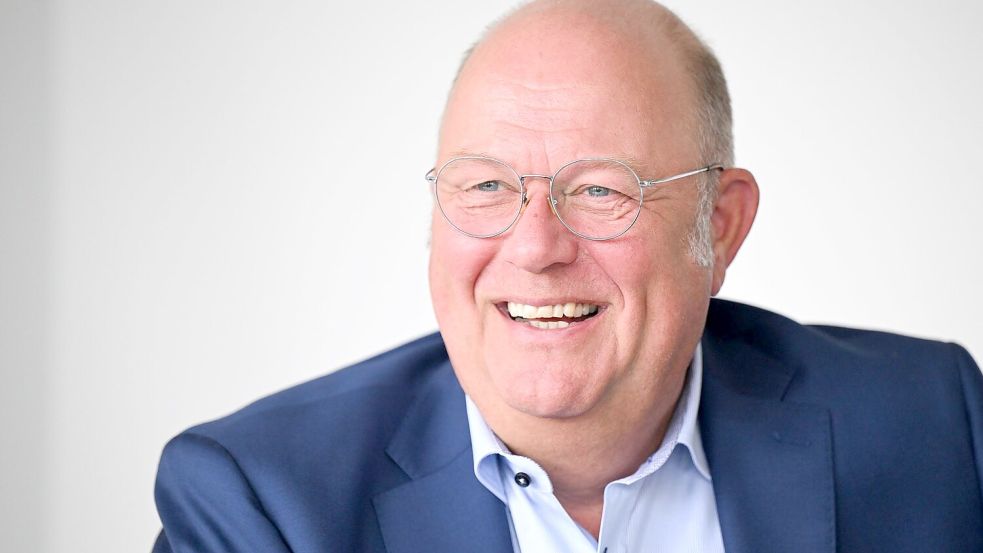 Von Preen: „Intersport Deutschland ist damit der einzige Anbieter, der alle Bereiche - Schuh, Sport und Textil – unter einem Dach verbindet“. (Archivbild) Foto: Bernd Weißbrod