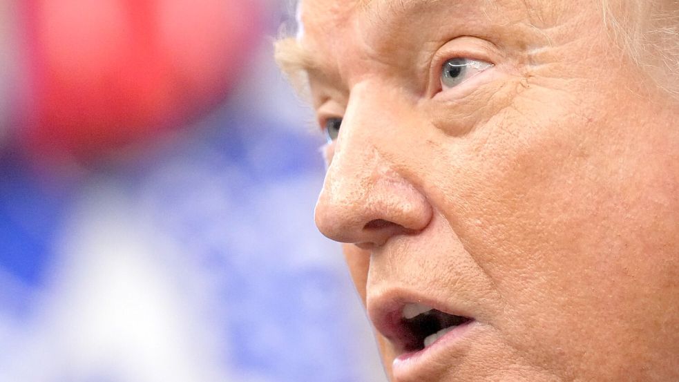 Für US-Präsident Trump ist der Fall Epstein noch nicht ausgestanden. (Archivbild) Foto: Jacquelyn Martin/AP/dpa