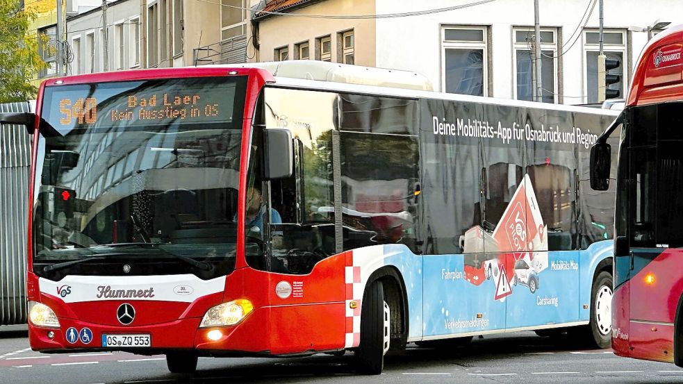 Die Schnellbuslinie S40, Teil des Mobilitätsprojekts MOIN+, startete im Februar 2024 und fährt von Bad Laer über Glandorf, Bad Iburg und Georgsmarienhütte-Oesede bis nach Osnabrück. Foto: Manuel Wozniak