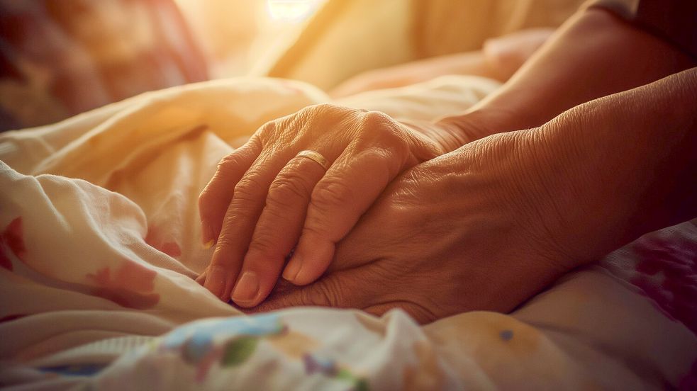 Ziel ist es, dass Schwerstkranke bis zum Tod selbstbestimmt zu Hause bleiben können. Foto: suyu - stock.adobe.com