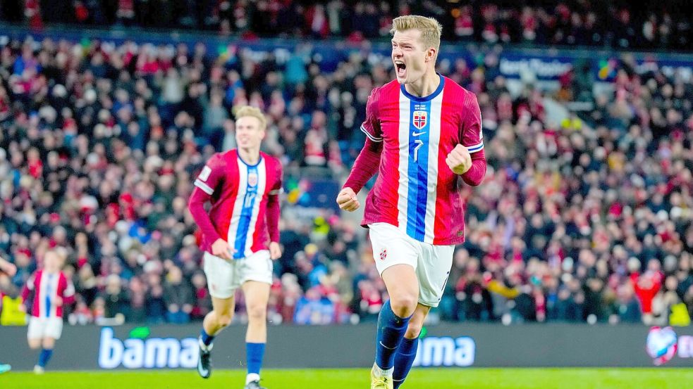 Alexander Sörloth brach Norwegens Bann in der zweiten Hälfte. Foto: Fredrik Varfjell/NTB/dpa