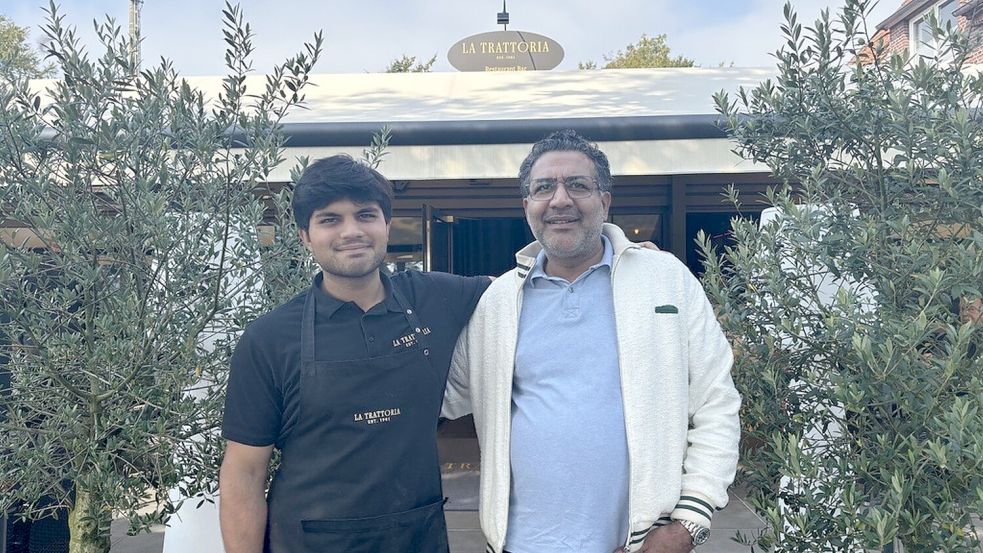 Vater Khyzir Hayat hat das Geschäft nun an seinen Sohn Qaasim übertragen. Archivfoto: Rilana Kubassa