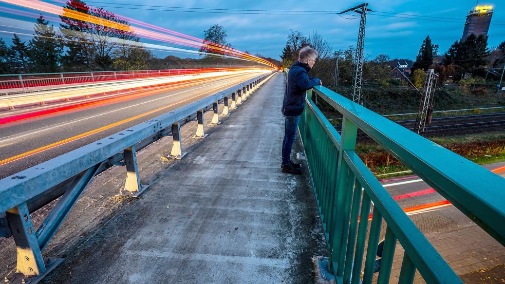 Die Stadtringbrücke in Leer muss neu gebaut werden. Foto: Klaus Ortgies