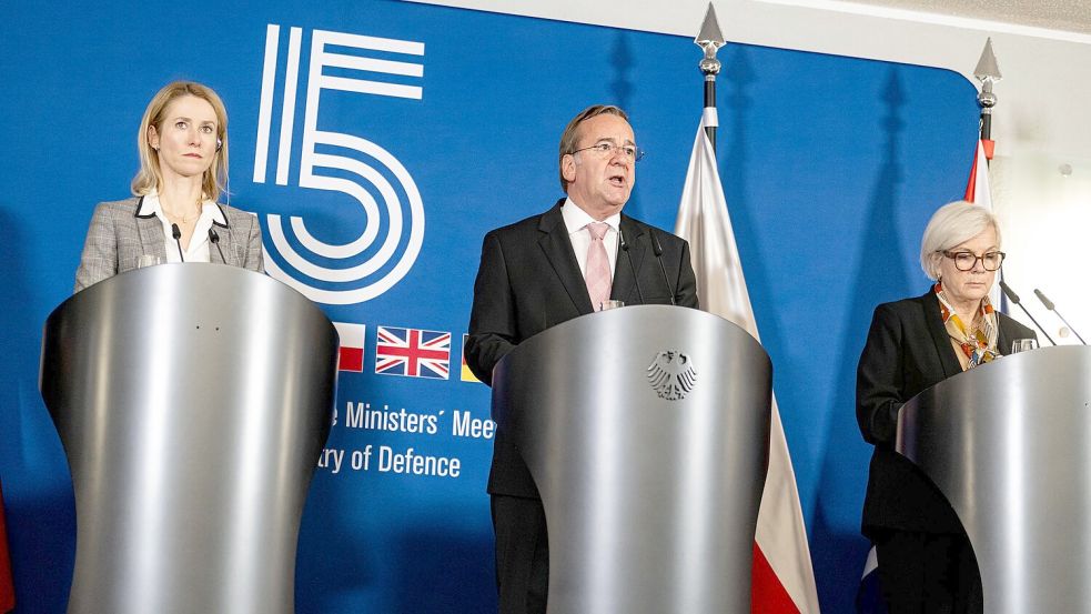 Verteidigungsminister Boris Pistorius kündigt frisches Geld für die Lieferung von US-Rüstungsgütern an die Ukraine an. (Archivbild) Foto: Fabian Sommer