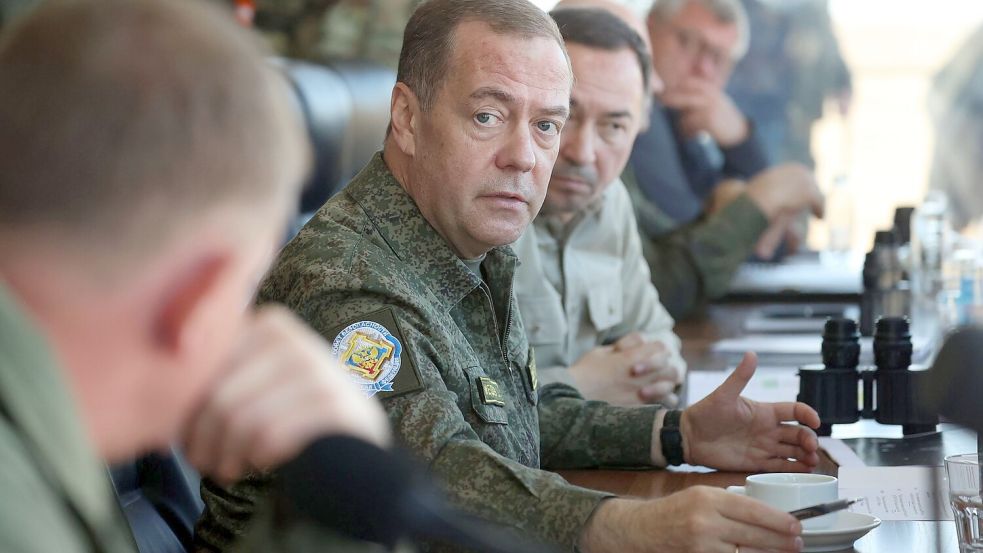 Medwedew wirft der Bundesregierung die Unterdrückung der Opposition in Deutschland vor. (Archivbild) Foto: Ekaterina Shtukina/Pool Sputnik