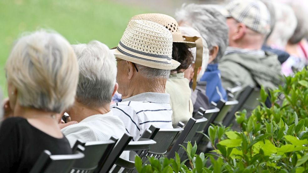 Im Koalitionsvertrag haben CDU, CSU und SPD vereinbart, diese Haltelinie für das Rentenniveau bei 48 Prozent bis 2031 zu verlängern. (Archivbild) Foto: Arne Dedert