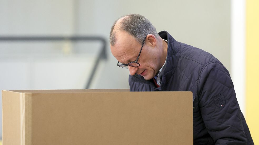Beim Koalitionspartner hatte er keine Wahl mehr: der CDU-Vorsitzende Friedrich Merz (CDU) am Tag der Bundestagswahl. Foto: dpa/Rolf Vennenbernd